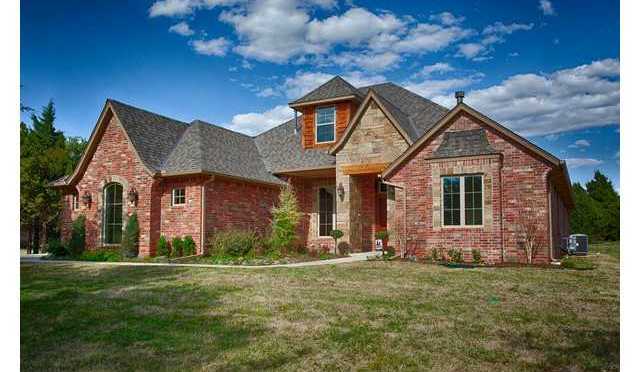 Home for sale in Edmond, OK